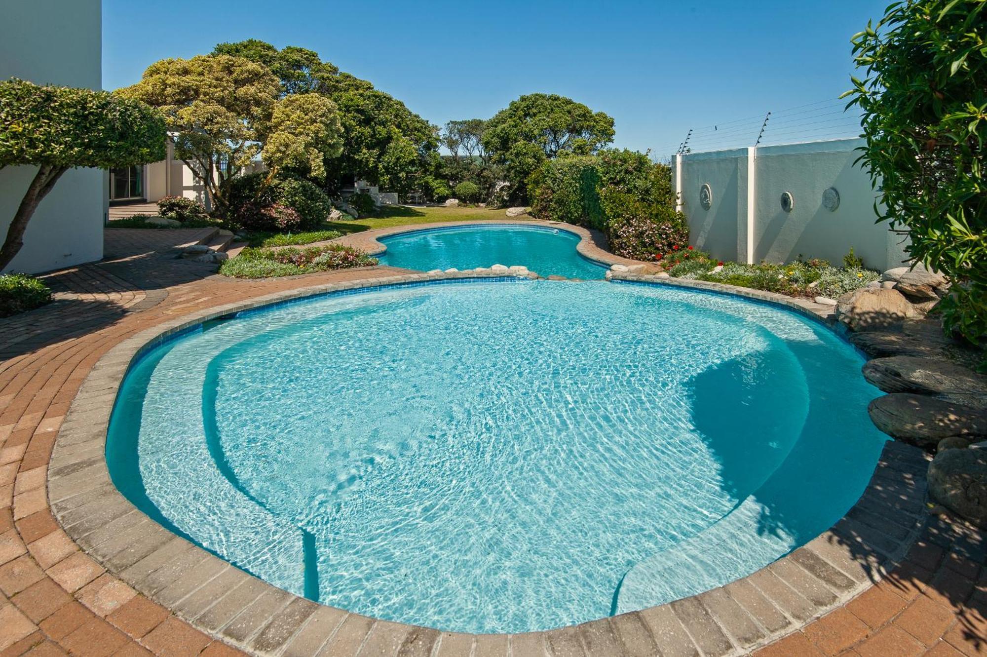 63 Whalerock Estate Apartment Hermanus Exterior photo