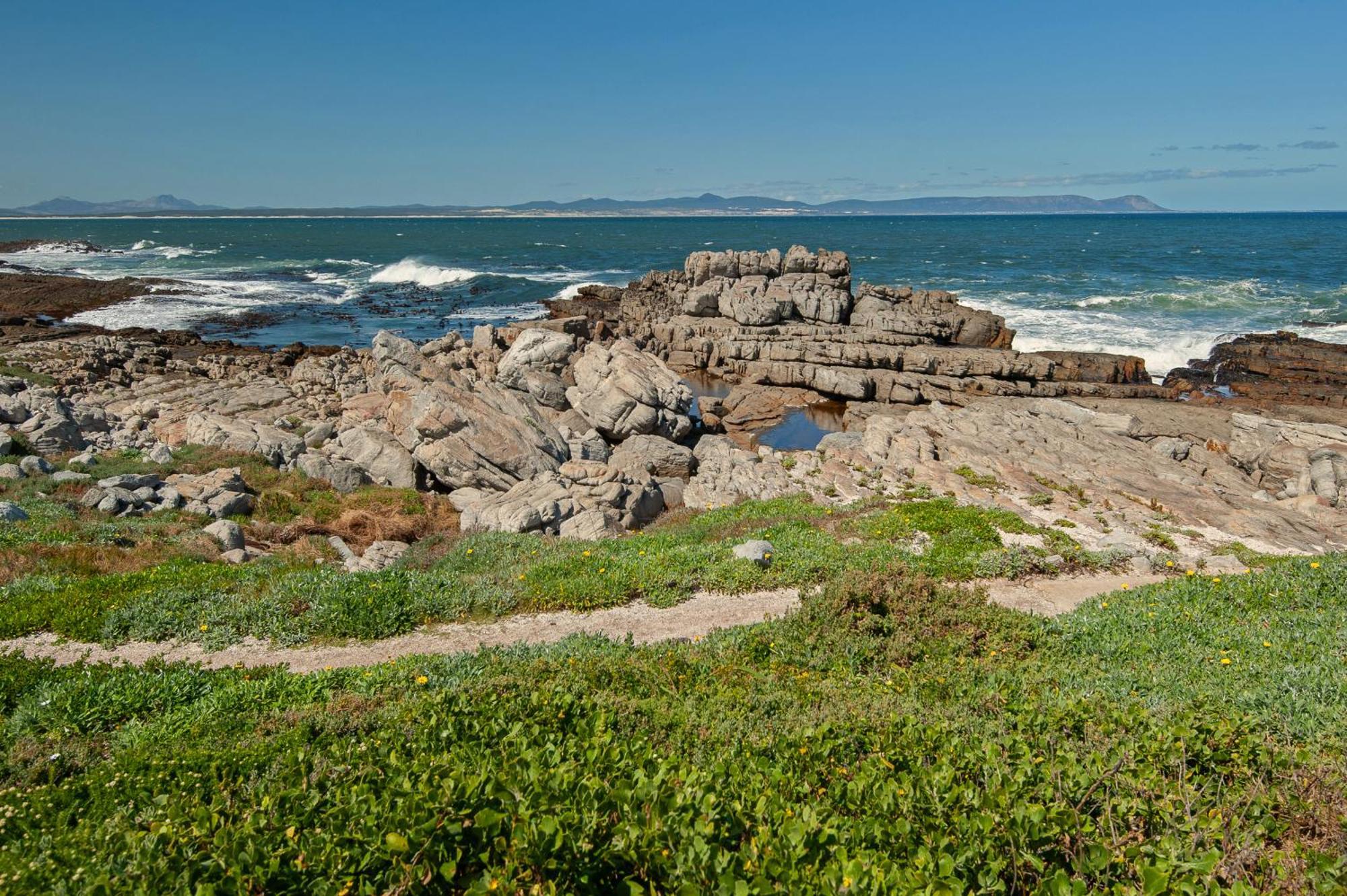 63 Whalerock Estate Apartment Hermanus Exterior photo