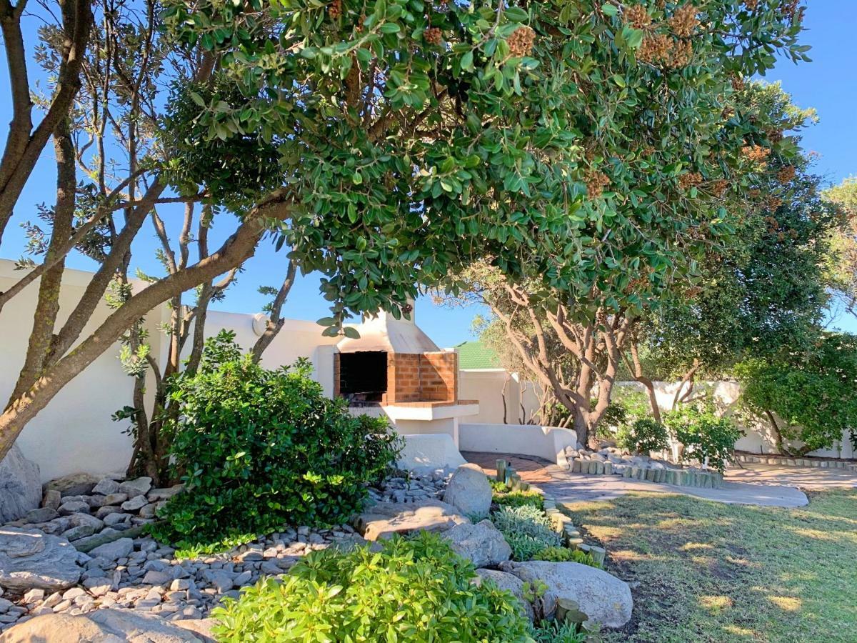63 Whalerock Estate Apartment Hermanus Exterior photo